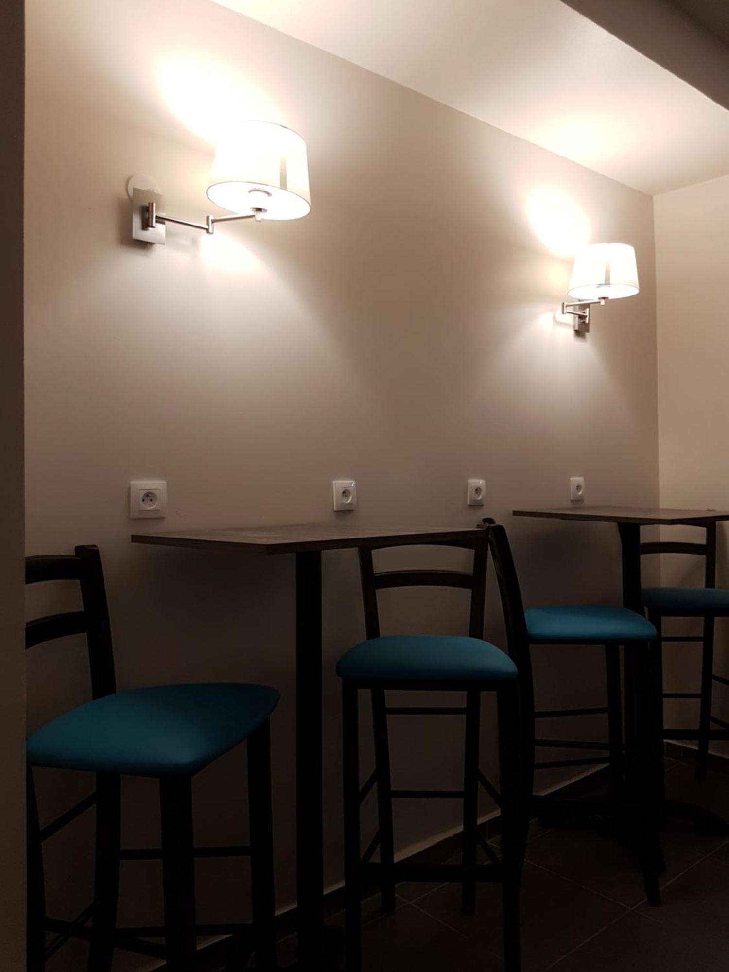 Nevers Hotel Екстериор снимка